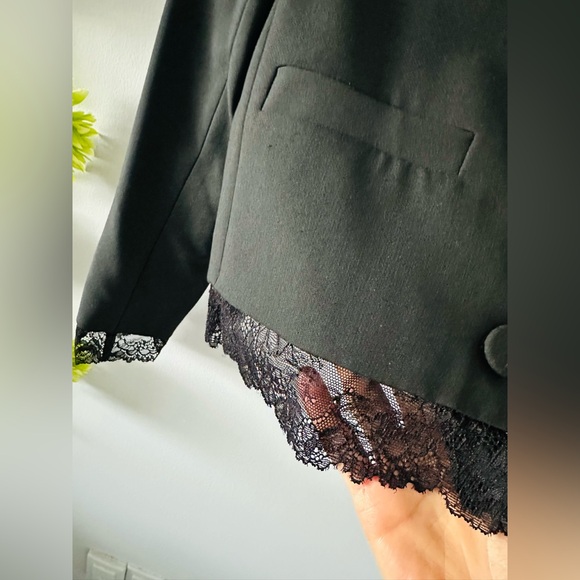 Zara | Trending Lace Blazer - Picture 3 of 12